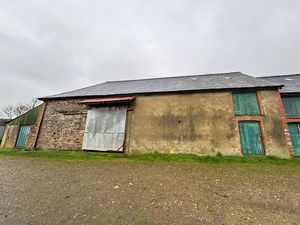 Barn- click for photo gallery